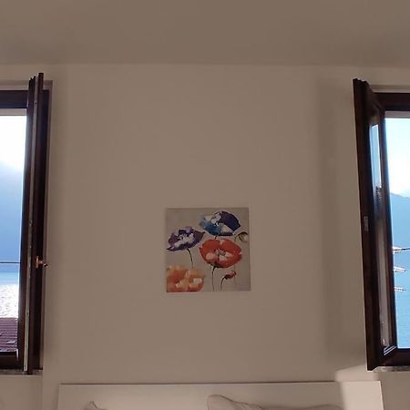 Appartamenti Regina Lake Como Dorio Eksteriør billede